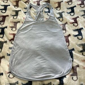 🍋 Lululemon light blue tank top